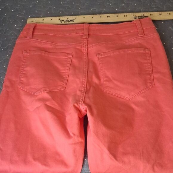 Zenana Women's Pink Jeans size medium - Picture 5 of 7